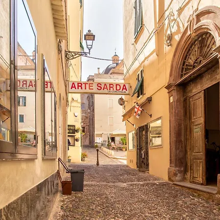 Little * Alghero